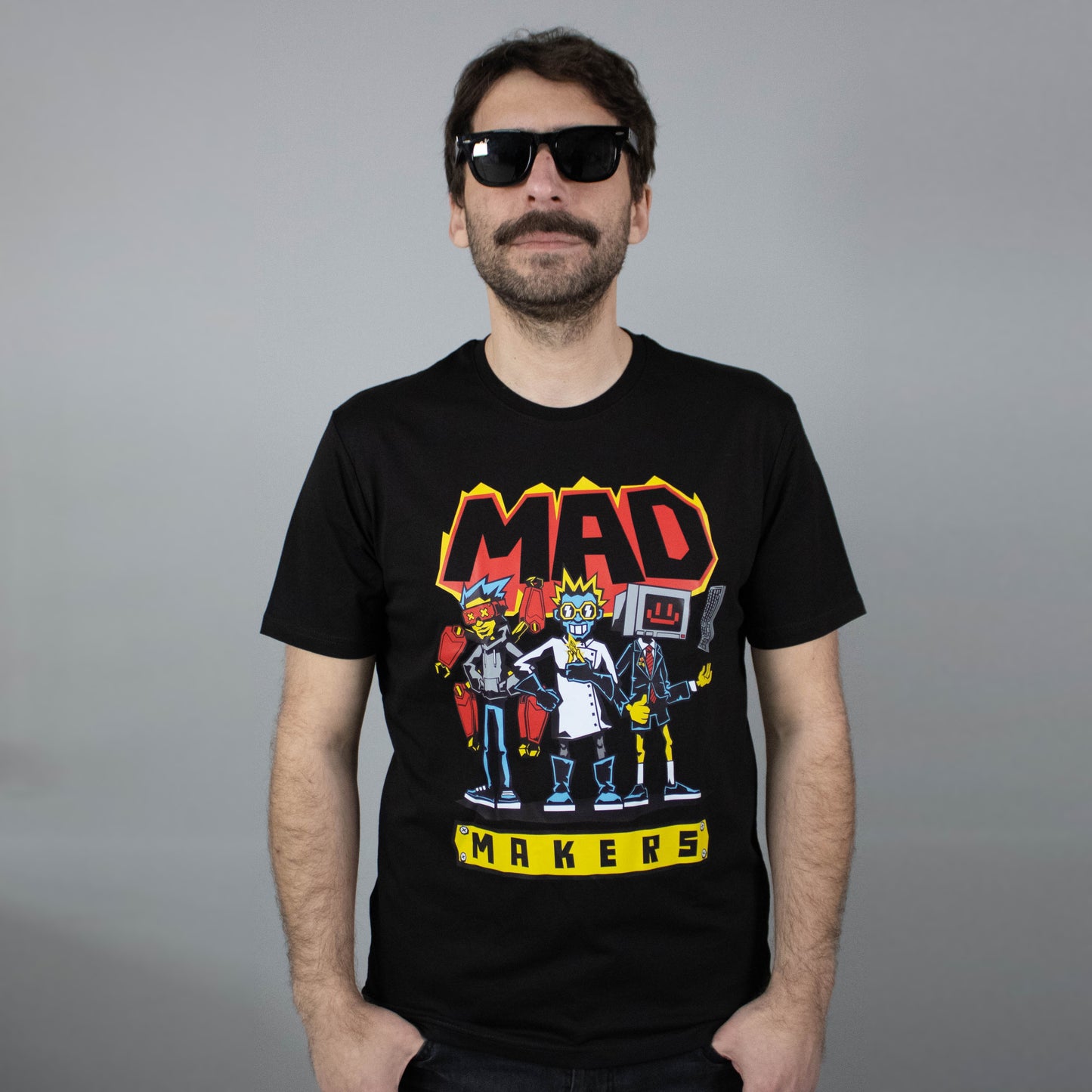Mad Makers Tişört